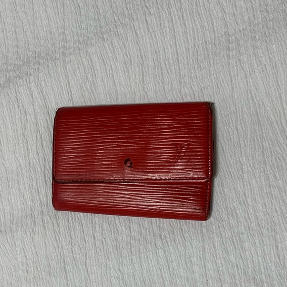 Louis Vuitton Accessories - Authentic Louis Vuitton Key Case